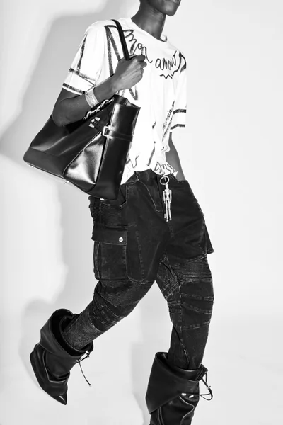 Look 15